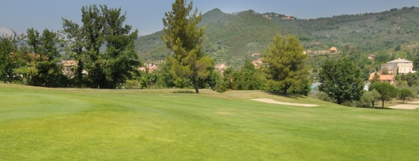 golfbaan bloemenrivièra /Ligurië, Italië 